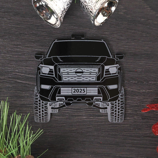 Pickup Truck Ornament – Frontier 4x4 Laser Engraved Wooden Christmas Decoration