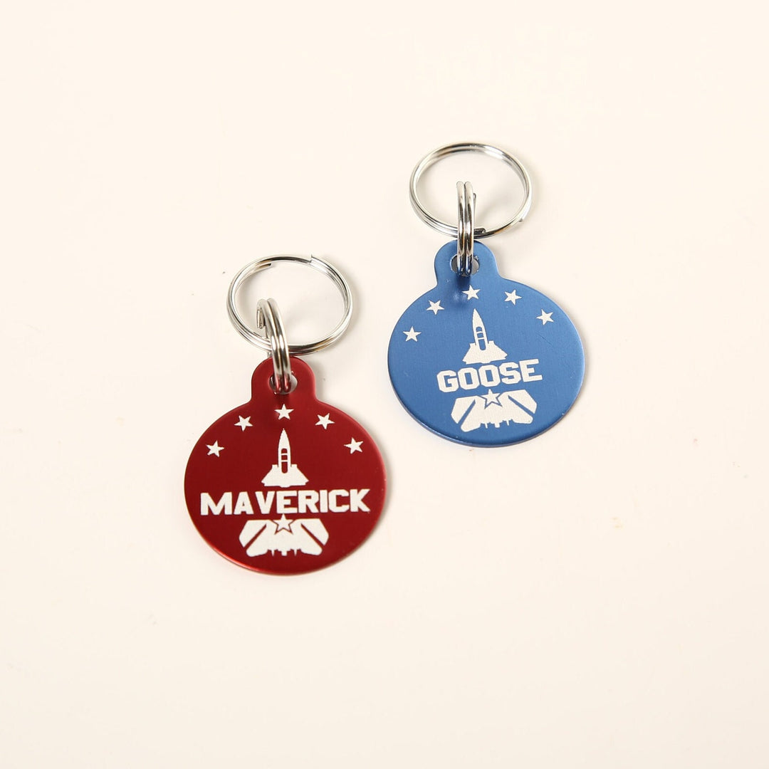 Maverick Pet Tag – Custom Airplane & Pilot Engraved Dog Tag, Weatherproof