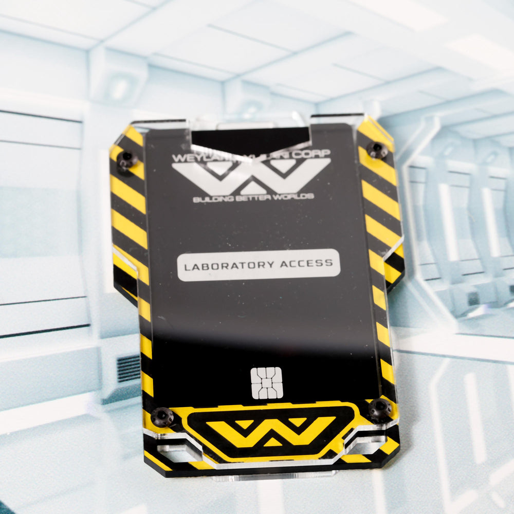 Cyberpunk Badge Holder – Weyland Yutani Acrylic Keycard ID Case for Cosplay