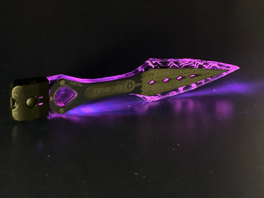 LED Wraith Kunai Dagger - Rechargeable Acrylic Cosplay Weapon with 7 Color LED Lights