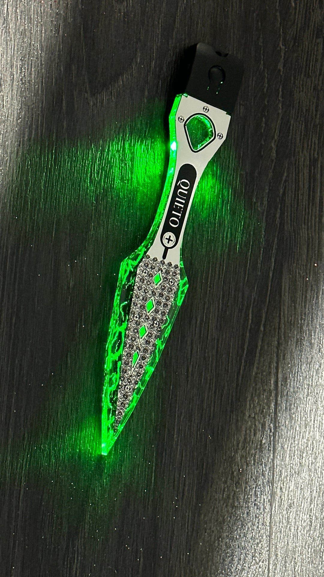 LED Wraith Kunai Dagger - Rechargeable Acrylic Cosplay Weapon with 7 Color LED Lights