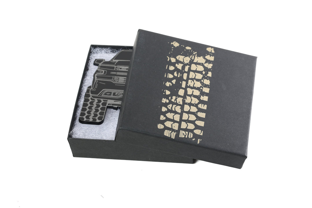 Pickup Truck Ornament - Personalized 4x4 Christmas Tree Decoration with Gift Box