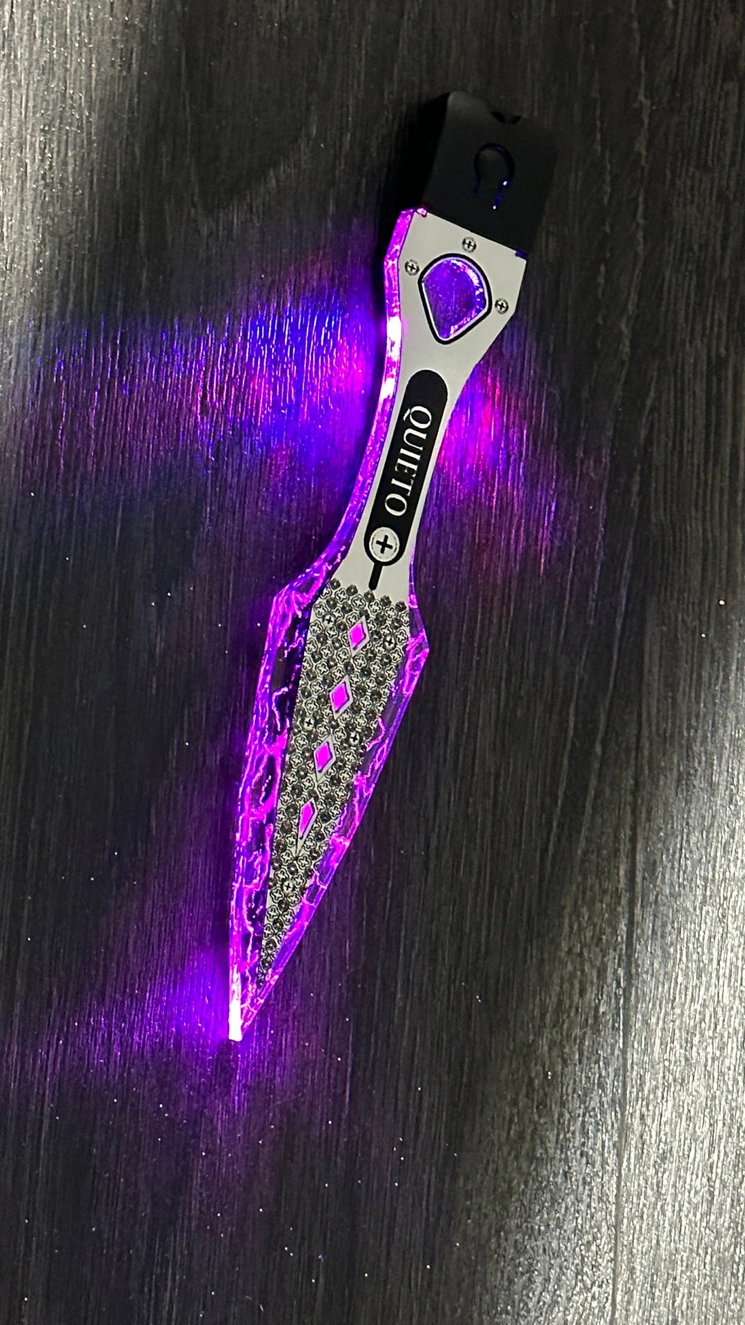 LED Wraith Kunai Dagger - Rechargeable Acrylic Cosplay Weapon with 7 Color LED Lights