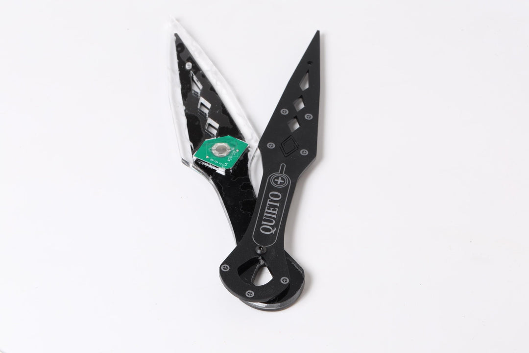 Cyberpunk Cosplay Blade | LED Light-Up Prop - Futuristic Cosplay Accessory