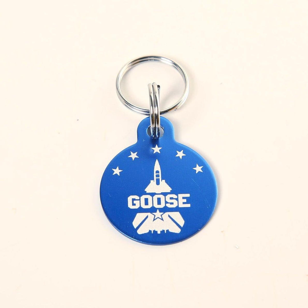 Maverick Pet Tag – Custom Airplane & Pilot Engraved Dog Tag, Weatherproof
