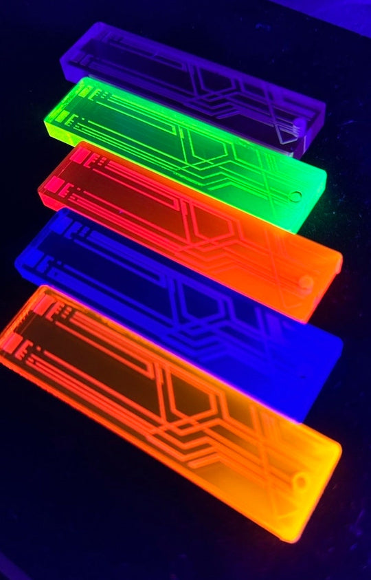 Cyberpunk Glow Pendant - UV Reactive Pendant | Black Light Keychain Accessory