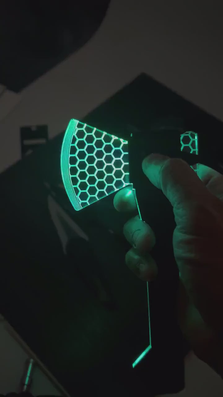 Cyberpunk Cosplay Blade | LED Light-Up Prop - Futuristic Cosplay Accessory