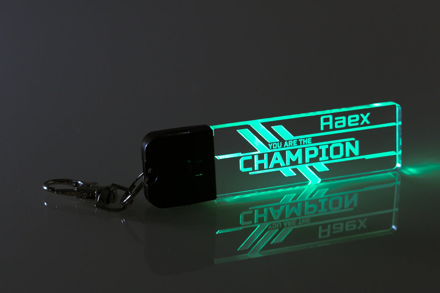 Personalized Apex Legends Key chain - Made in USA - Color Changing - Stocking Stuffer - Acrylic Keychain