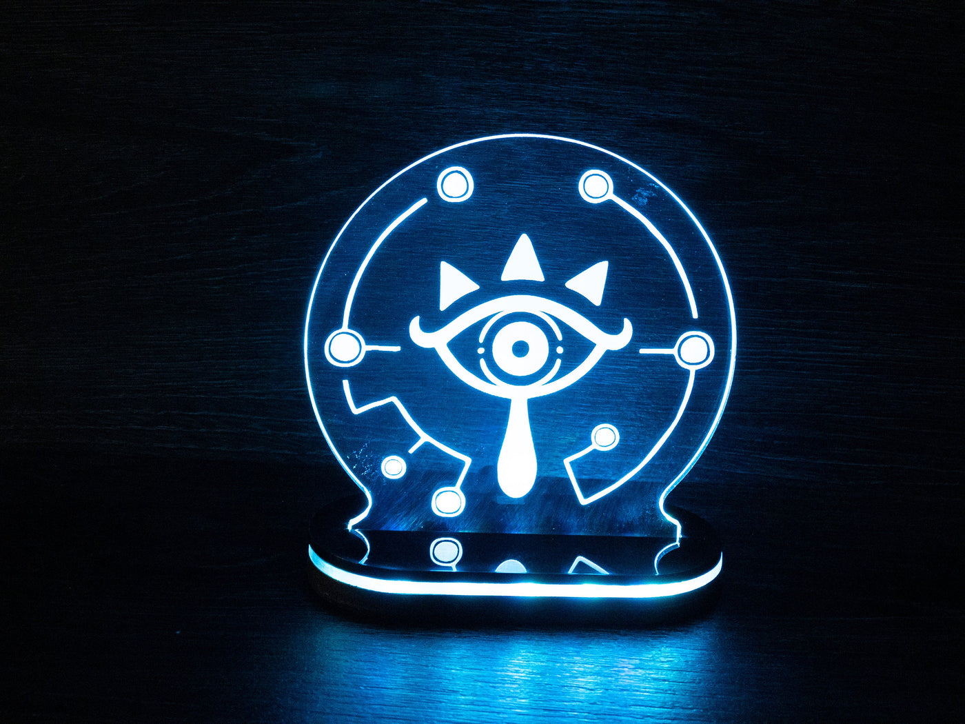 Legend of Zelda - LED Illuminated Lamp perfect as a gift for a fan. Place in Mancaves, bars, garages - Made in the USA!