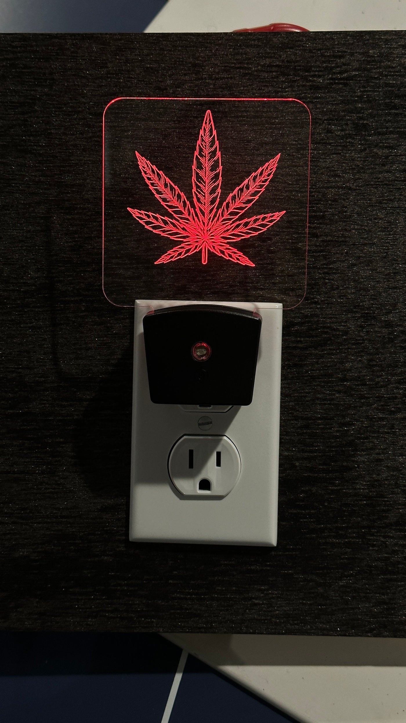 Cannabis Sign - Cannabis LED Sign - Weed Night Light - Personalized Weed LED Sign - Cannabis Personalized Sign - Jones Creativity