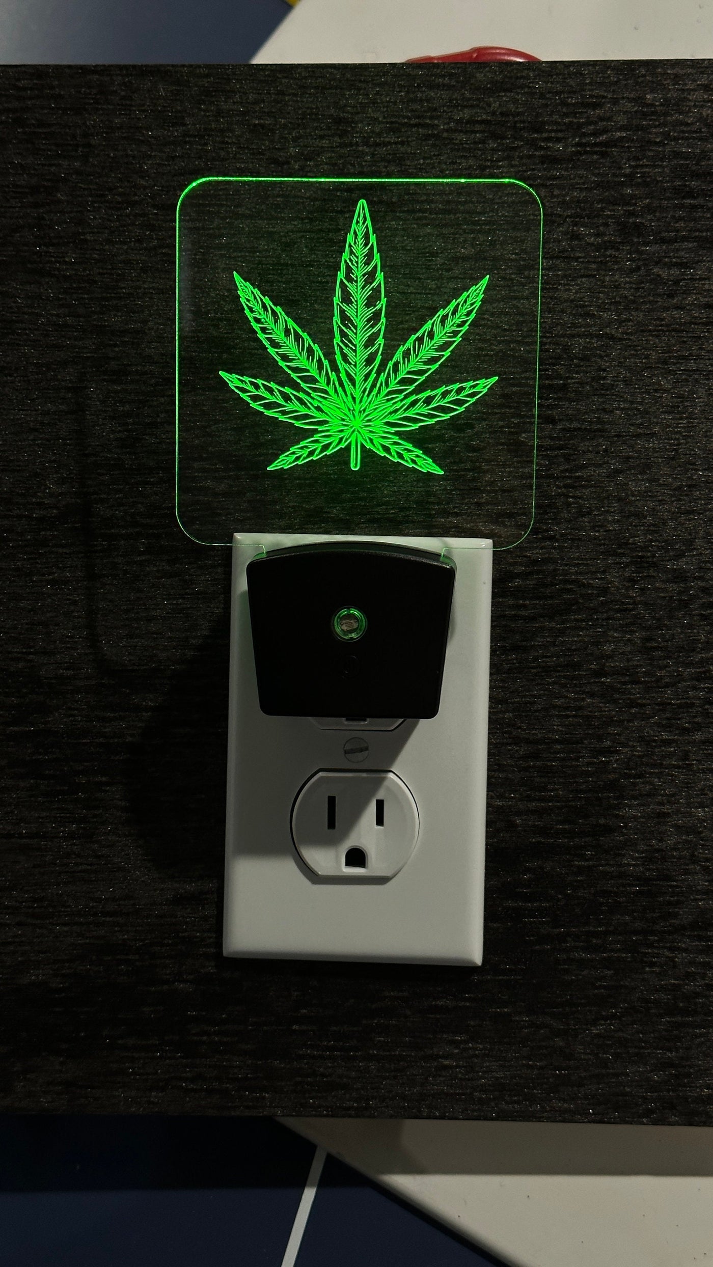 Cannabis Sign - Cannabis LED Sign - Weed Night Light - Personalized Weed LED Sign - Cannabis Personalized Sign - Jones Creativity
