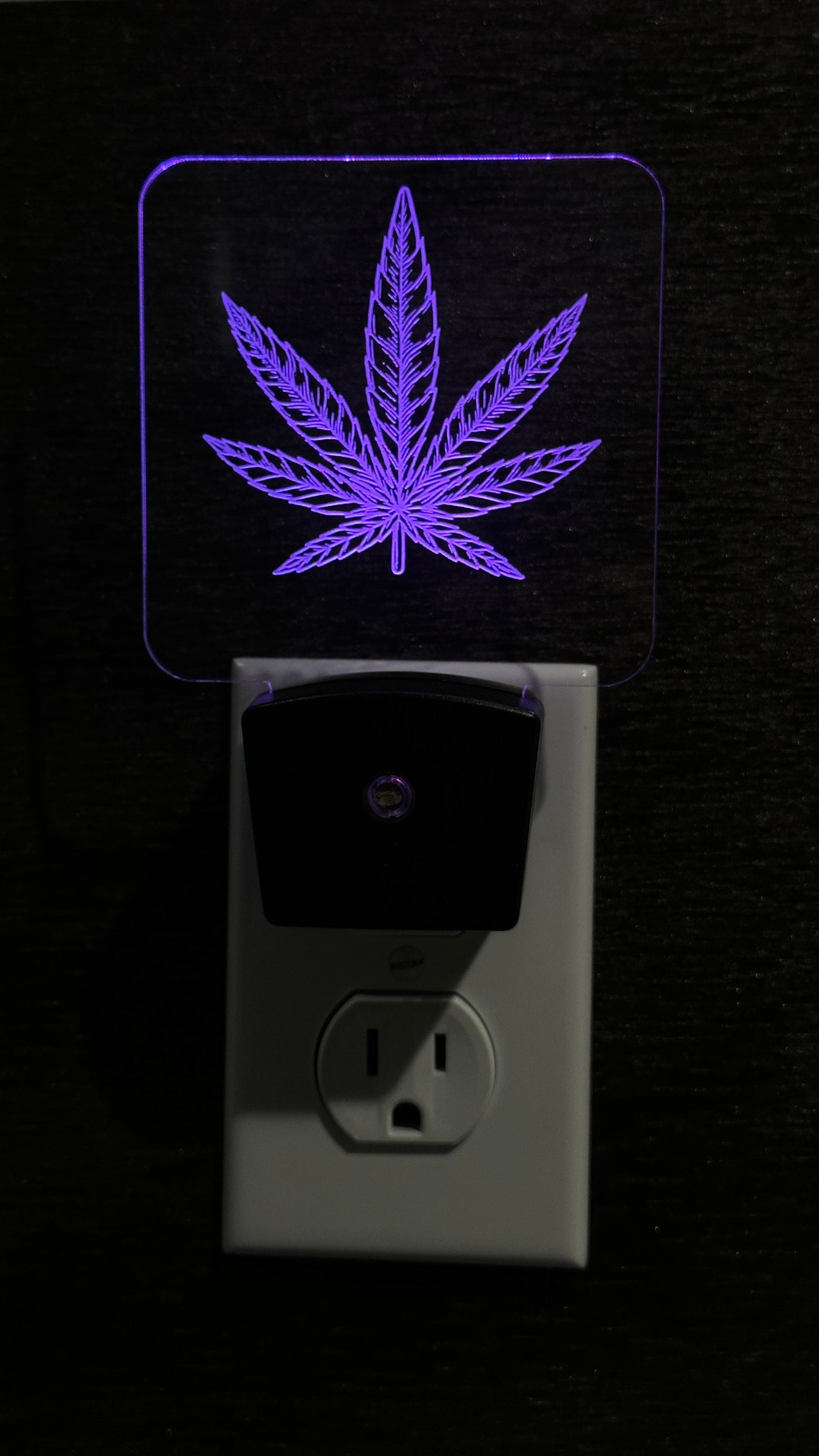 Cannabis Sign - Cannabis LED Sign - Weed Night Light - Personalized Weed LED Sign - Cannabis Personalized Sign